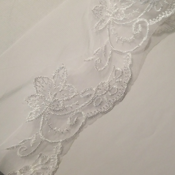 🌷New, Wedding Bride's white or Ivory Veil. - Picture 7 of 7